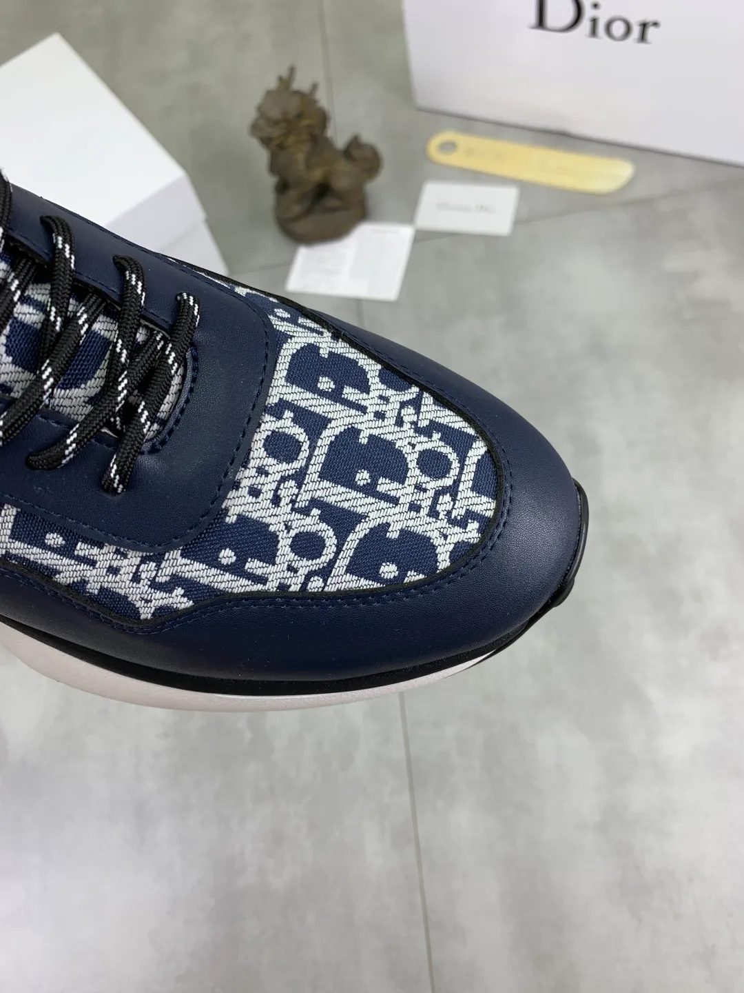 Men's Men's Shoes💰P440💰[New Style]🆘[Dior] 2025 Dior Original Lace-up Low-top Men's Shoes Classic casual shoes 🔥This model is the official classic model, with high quality and made by famous original designers. It is made of high-quality cowhide with original materials➕Comfortable and breathable mesh lining➕Pigskin insole. The perfect last shape and generous and fashionable design have attracted many consumers. Suitable for drivers to drive🚗. What you want is the highest quality in the market. Color: 3️⃣Color code number: 38--44 (45 customized)